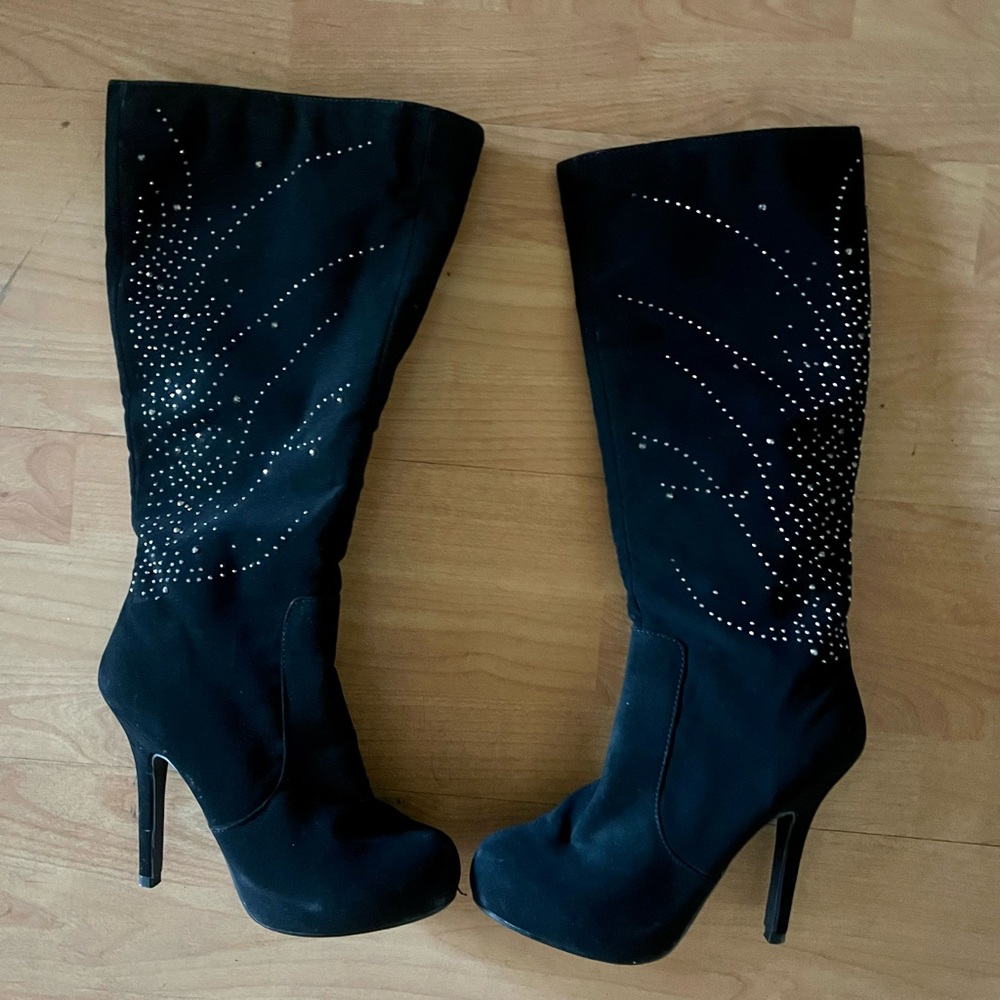 Madeline Girl rhinestone boots 5 1/2. Like-new condition